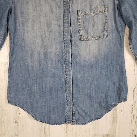 Staring At Stars Urban Outfitters Chambray Denim Embroidered Top Women's Small - Picture 5 of 16